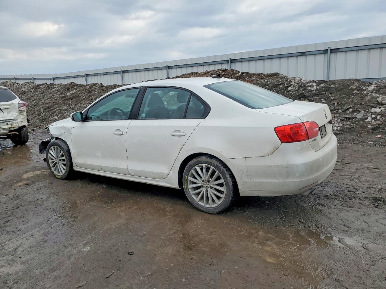 2014 VOLKSWAGEN JETTA