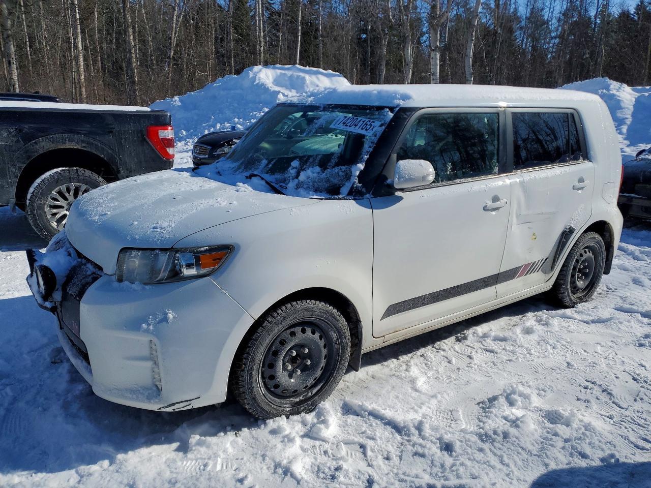 2014 TOYOTA SCION