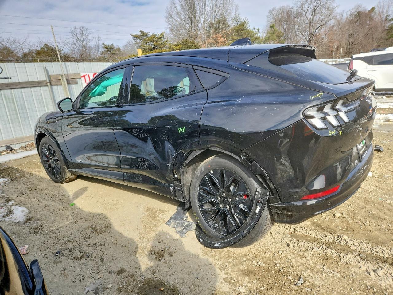 2025 FORD Mustang Mach-E