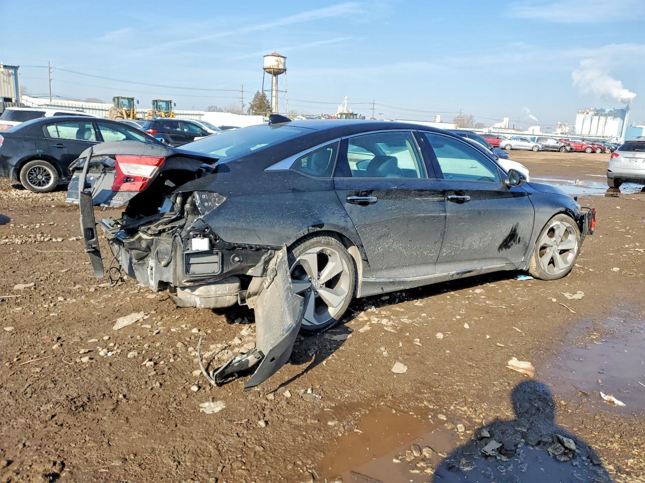 2018 HONDA ACCORD