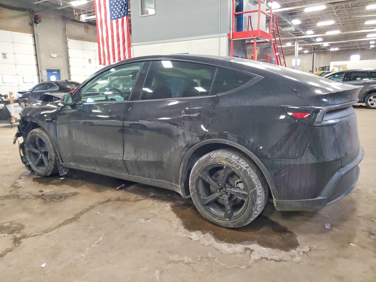 2026 TESLA MODEL Y