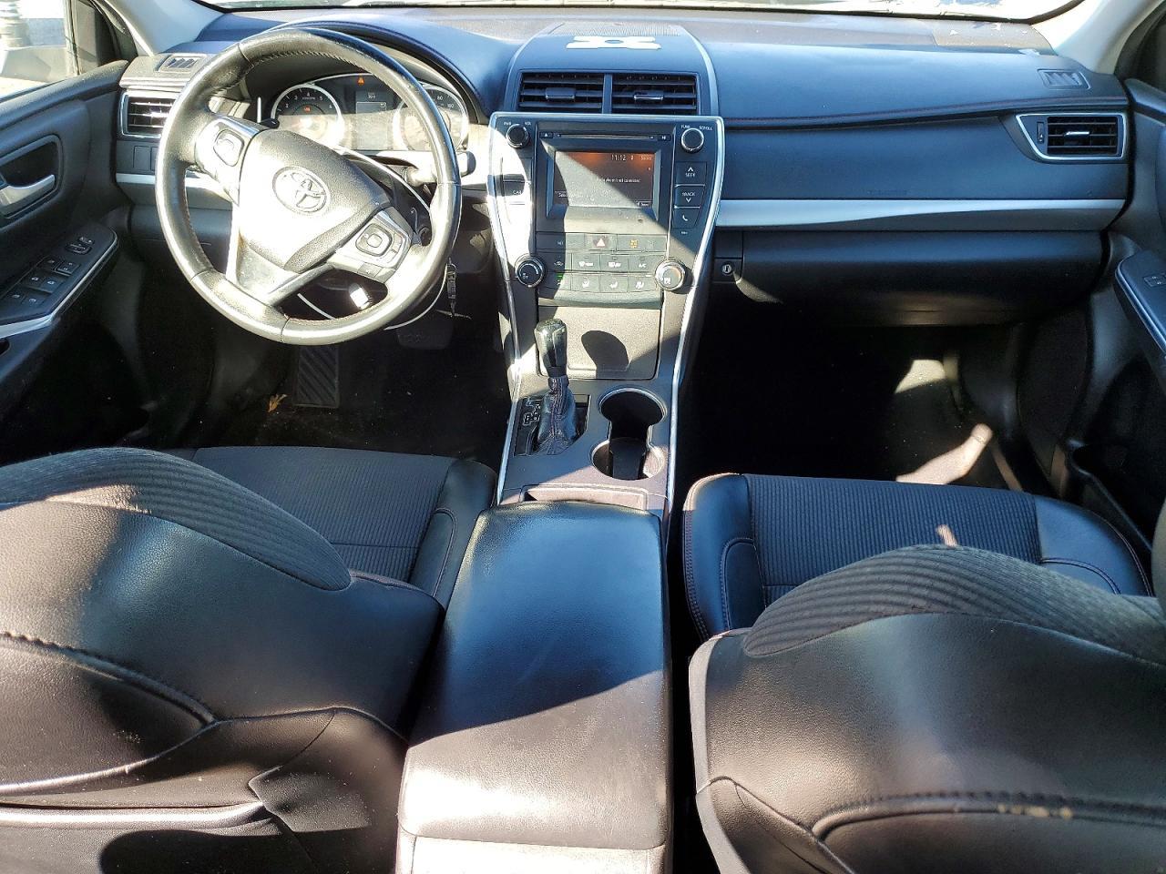 2016 TOYOTA CAMRY