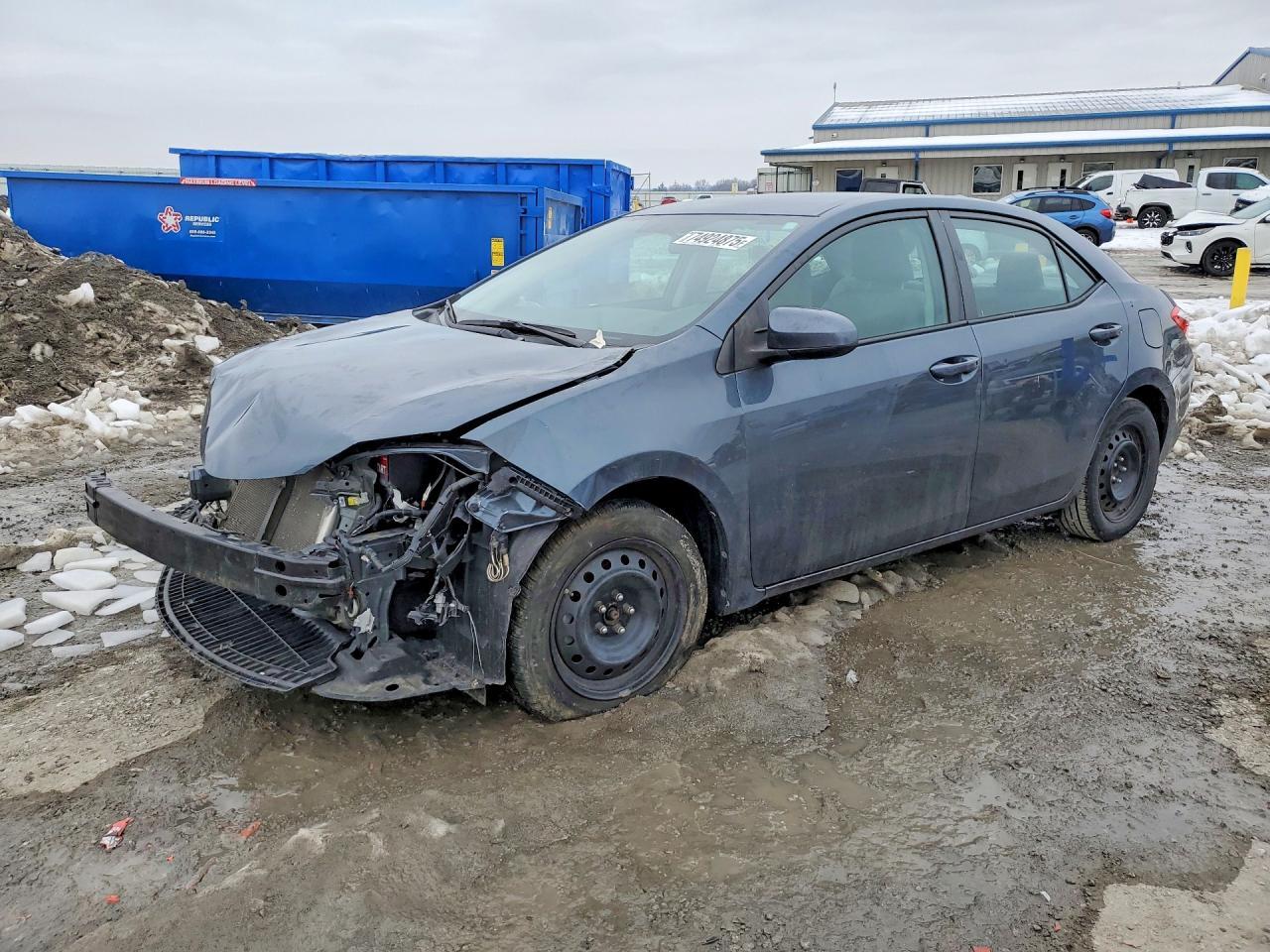 2015 TOYOTA COROLLA