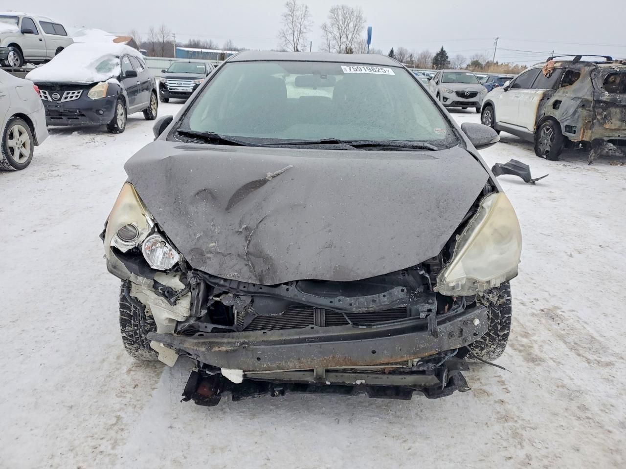 2013 TOYOTA Prius c