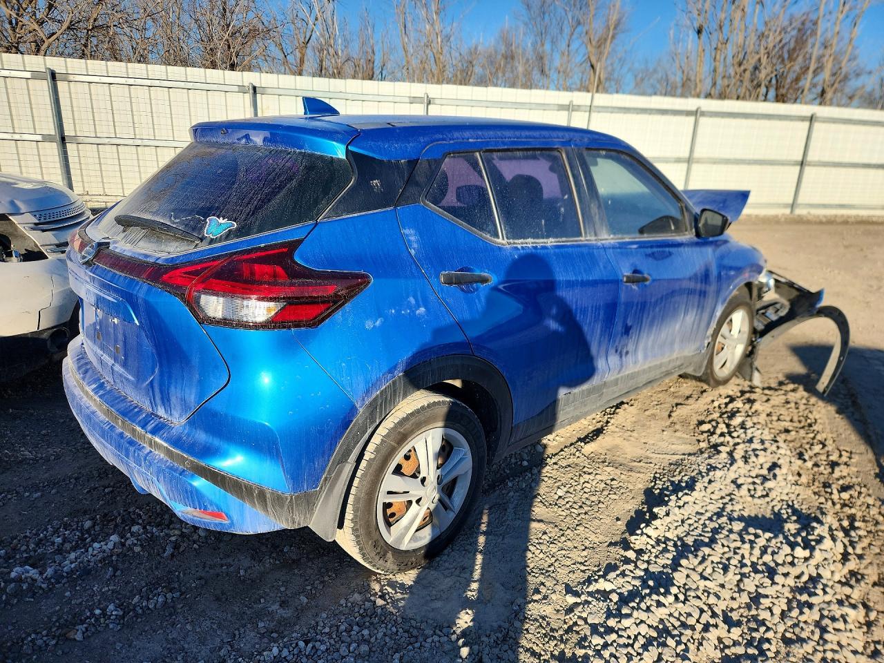 2021 NISSAN KICKS