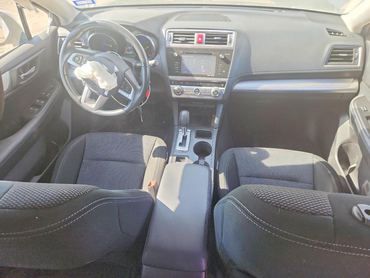 2016 SUBARU Outback