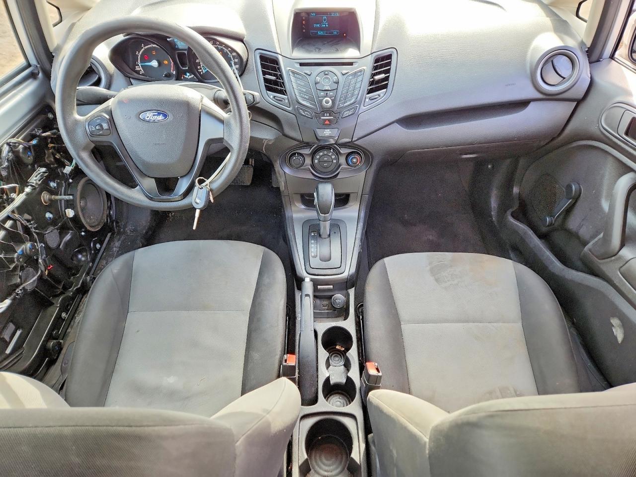 2017 FORD Fiesta