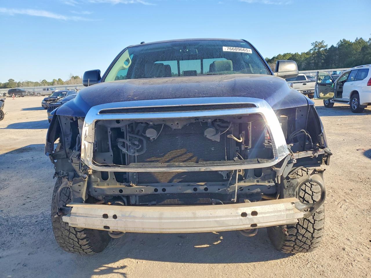 2012 TOYOTA TUNDRA