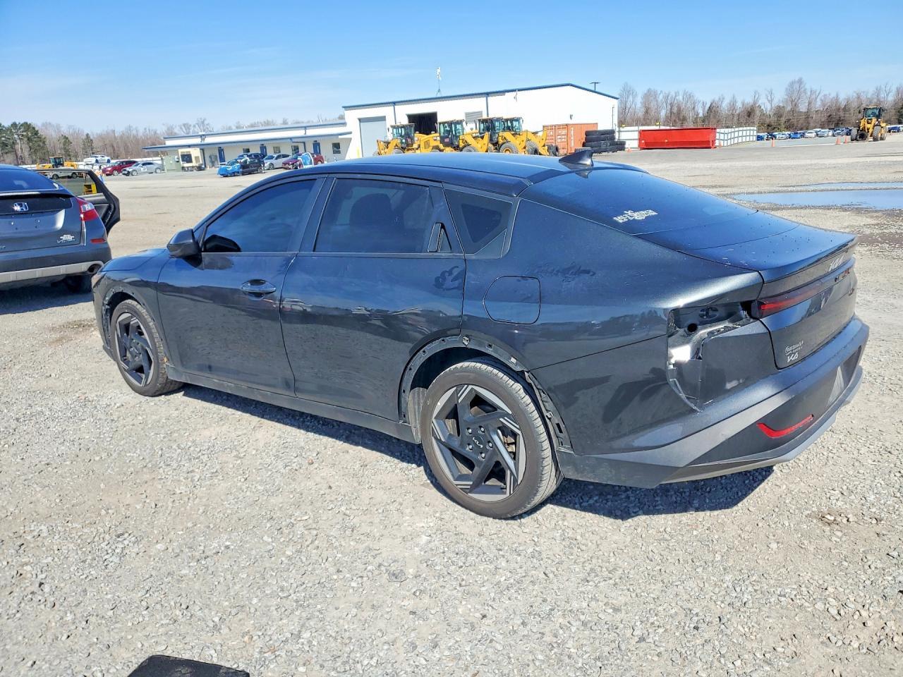2025 KIA K4