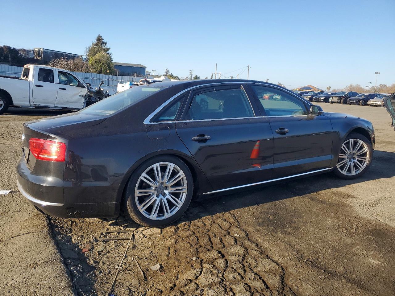 2013 AUDI A8