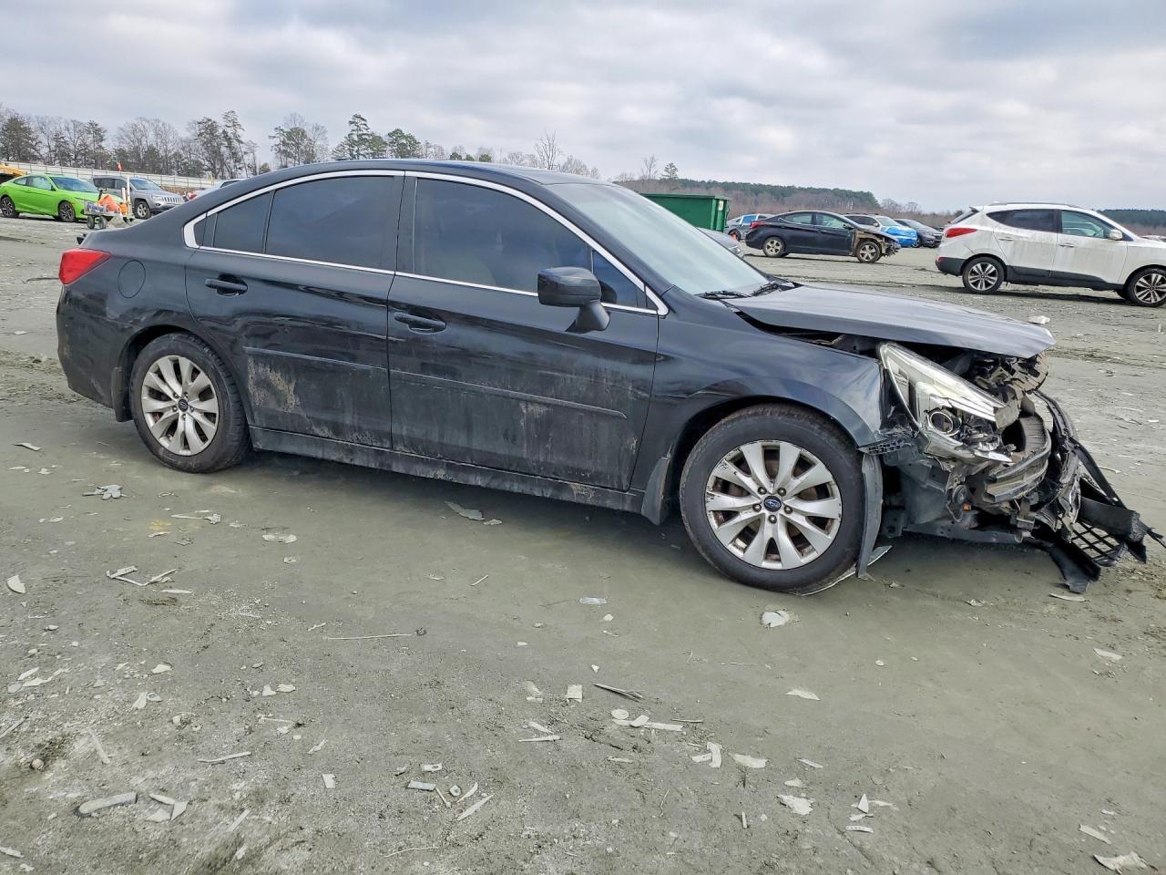 2016 SUBARU Legacy