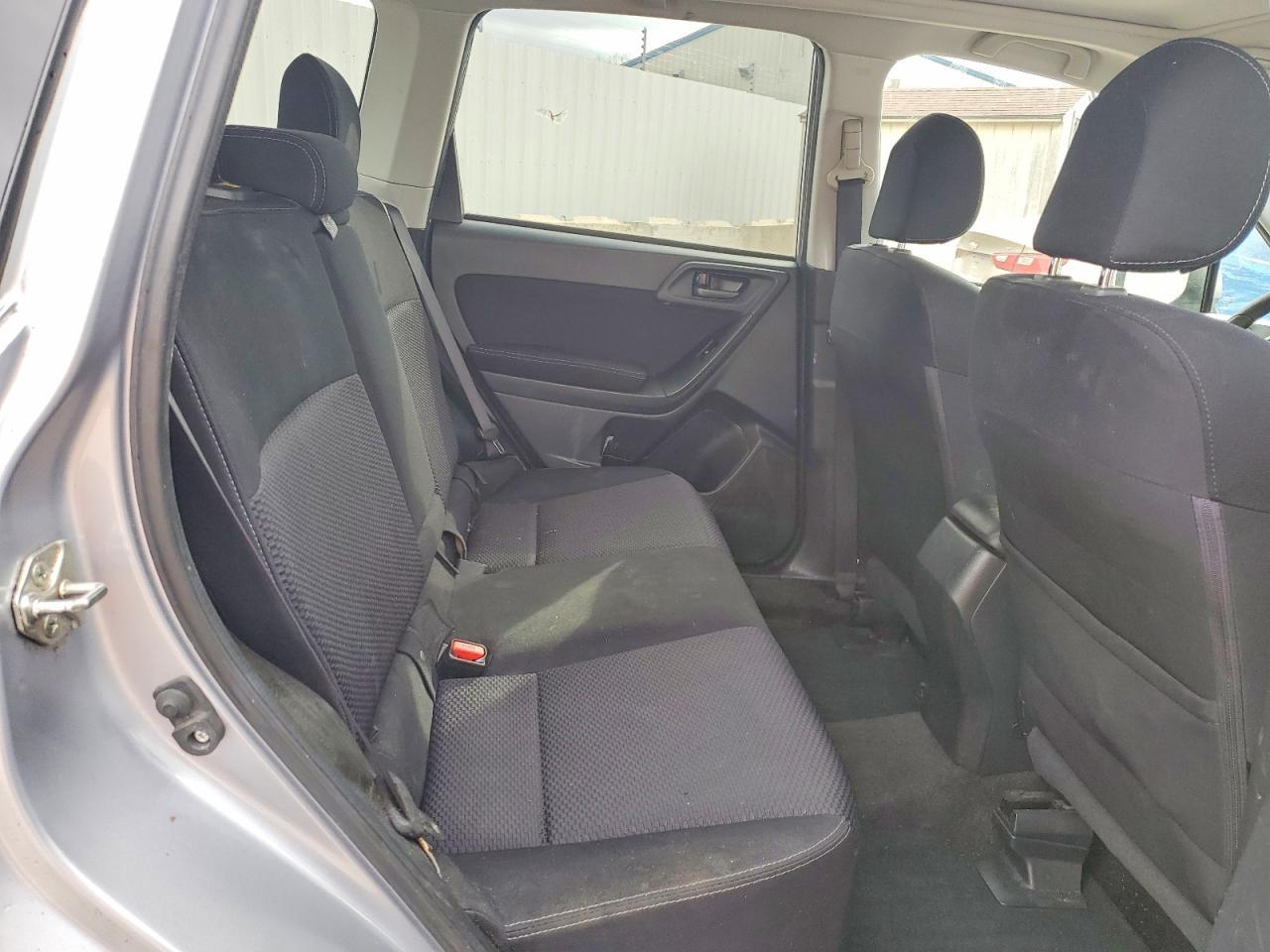 2015 SUBARU FORESTER
