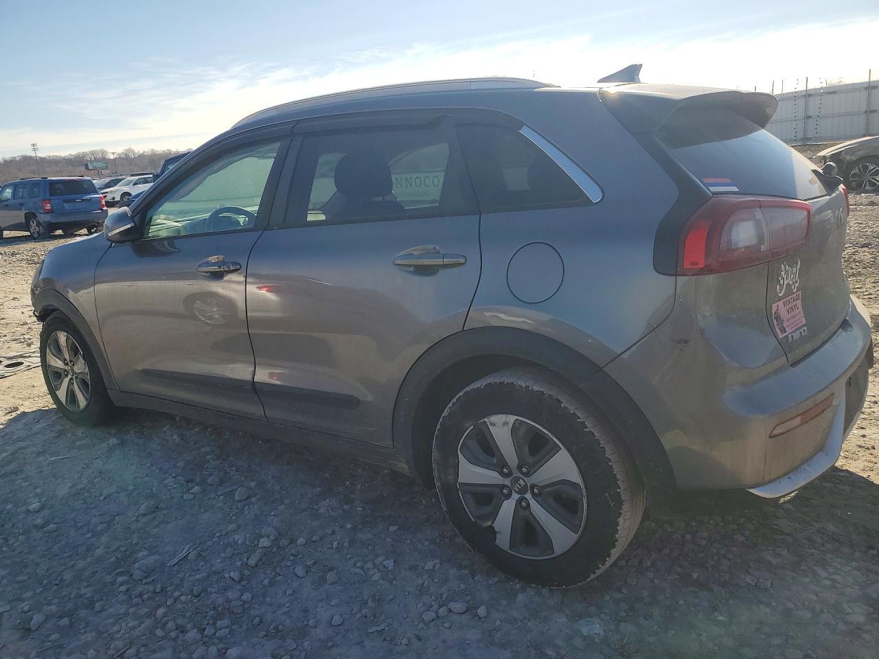 2017 KIA Niro