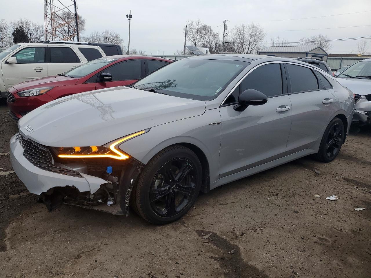 2023 KIA K5