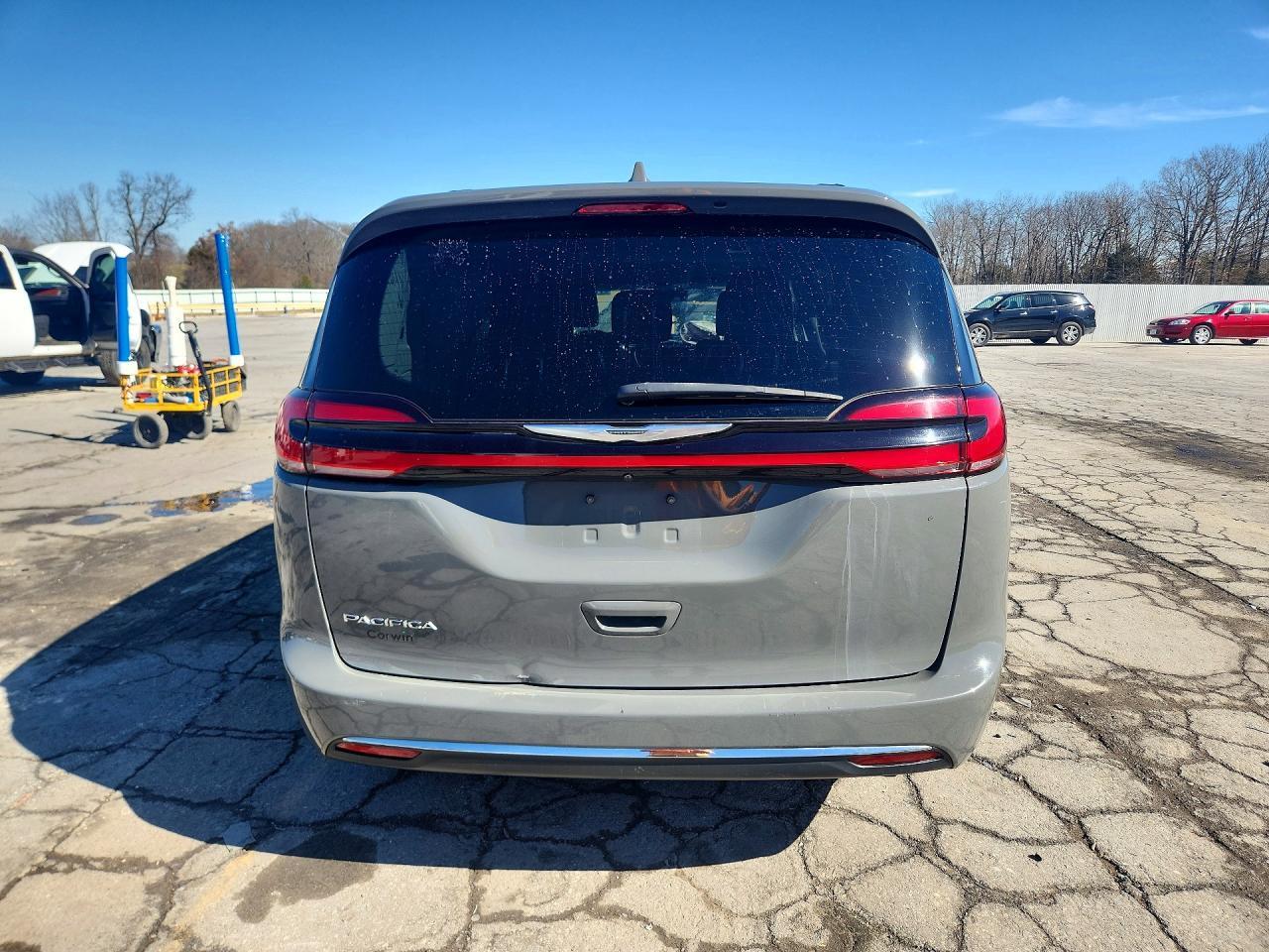 2022 CHRYSLER Pacifica