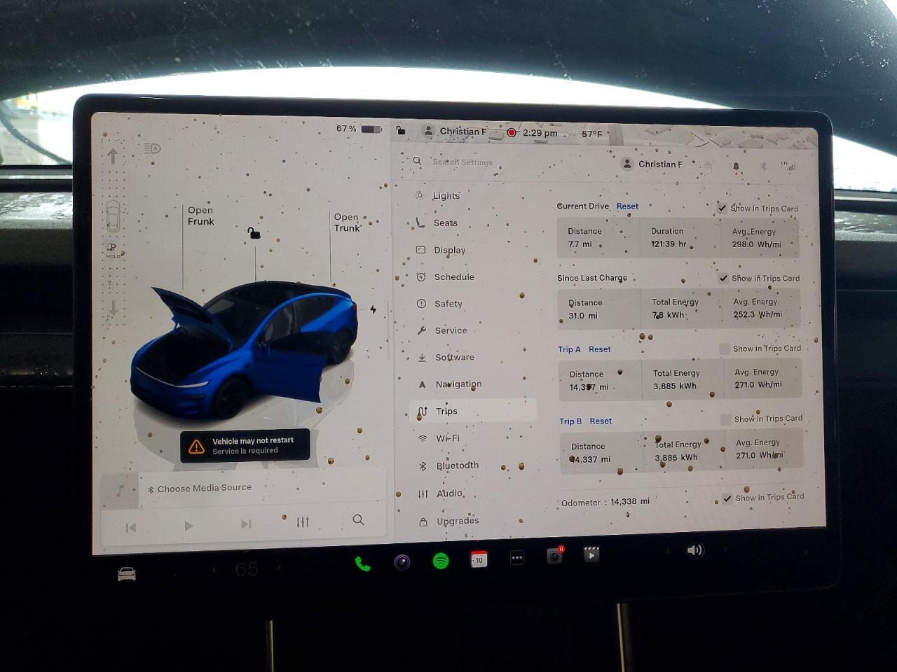 2026 TESLA MODEL Y