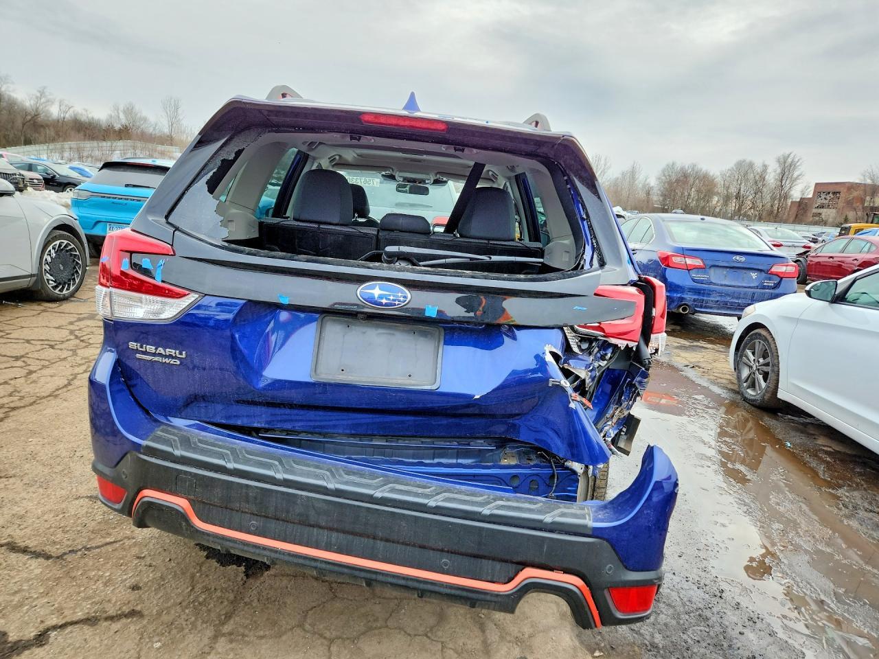 2023 SUBARU FORESTER