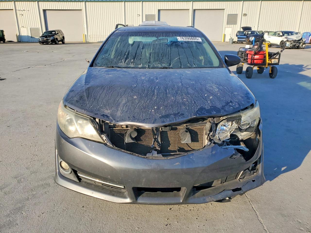 2014 TOYOTA CAMRY