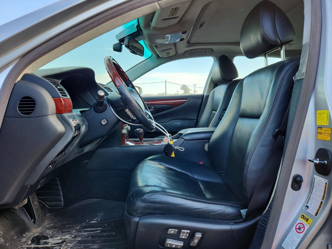 2010 LEXUS LS 460