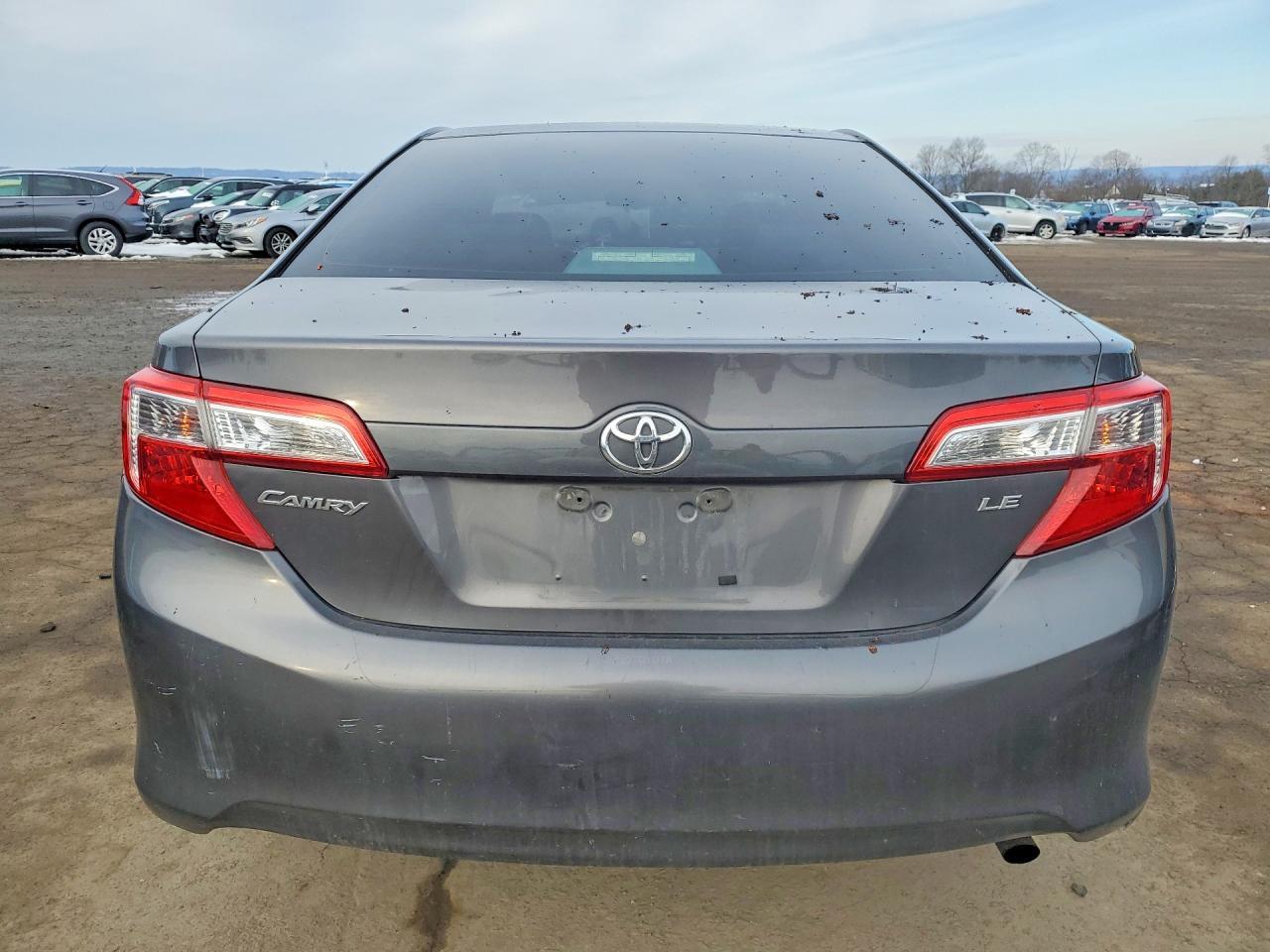 2014 TOYOTA CAMRY