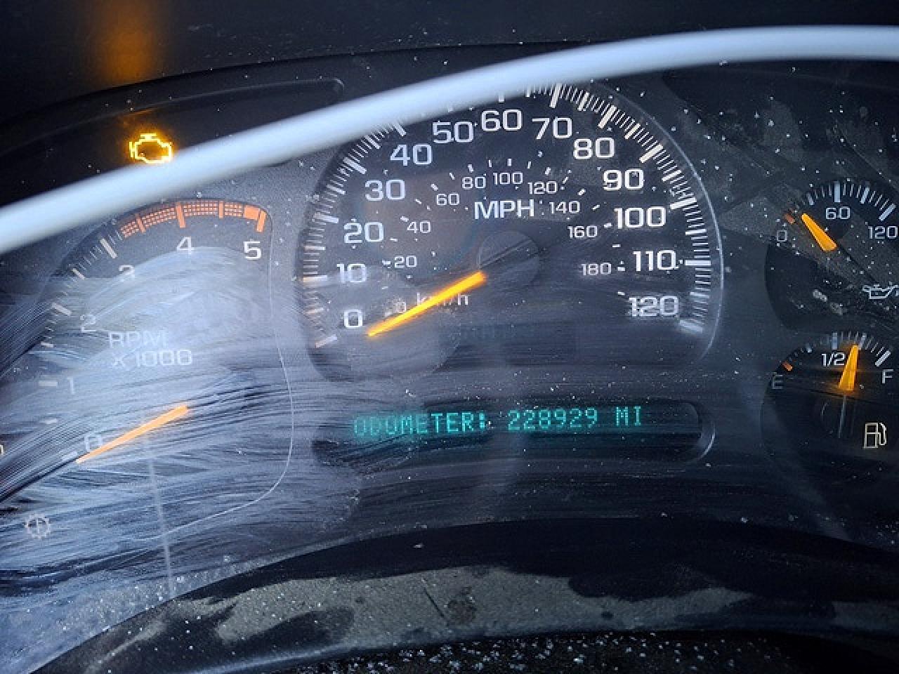 2004 CHEVROLET Silverado 2500