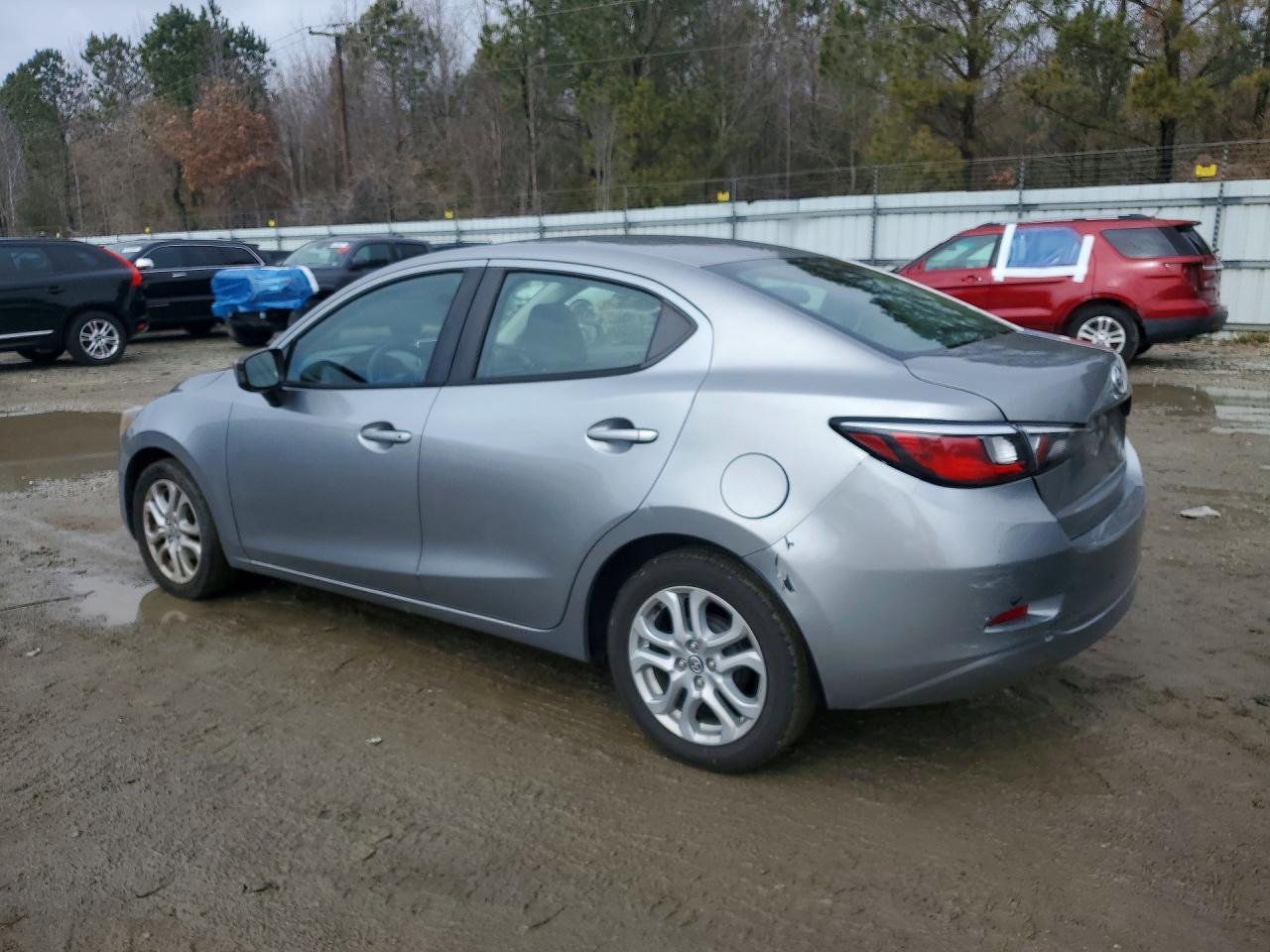 2016 TOYOTA SCION