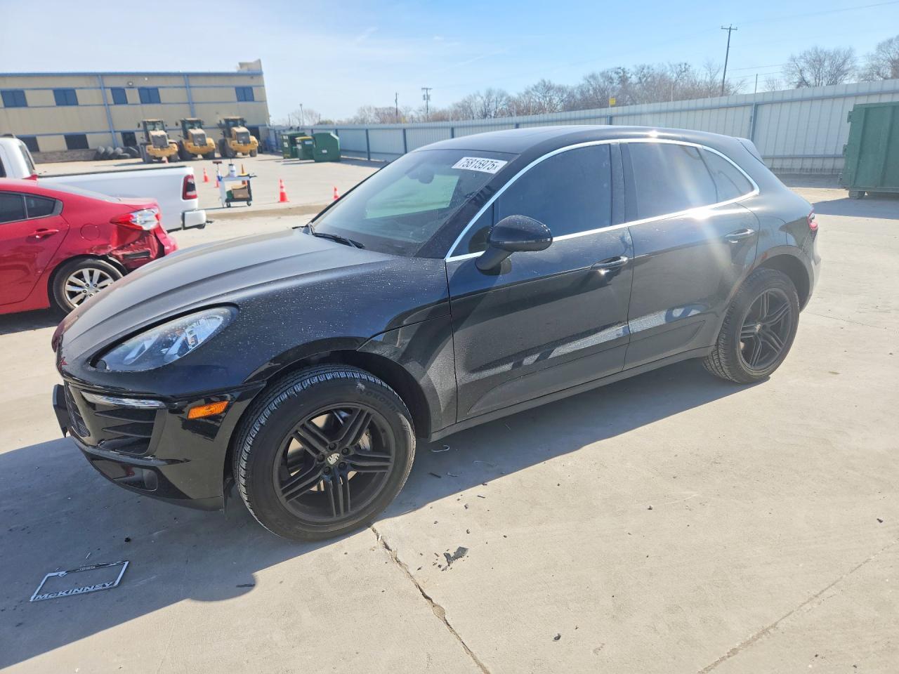 2015 PORSCHE Macan