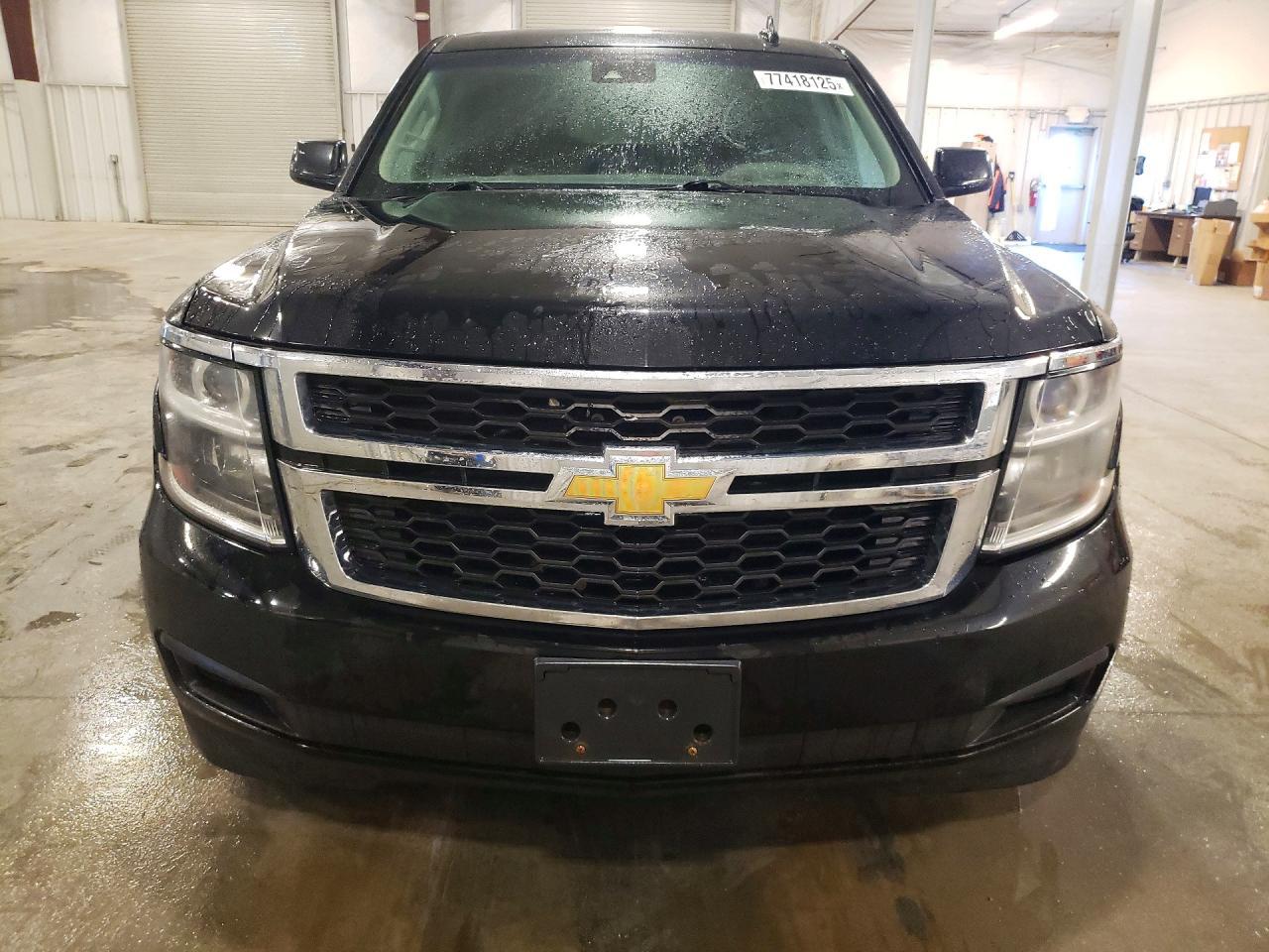 2018 CHEVROLET Suburban