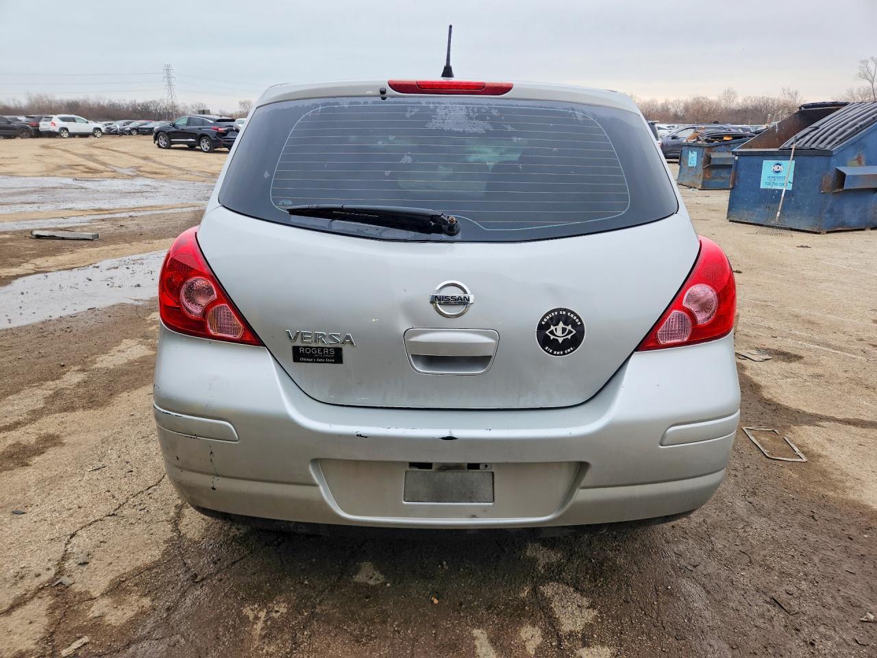 2012 NISSAN VERSA
