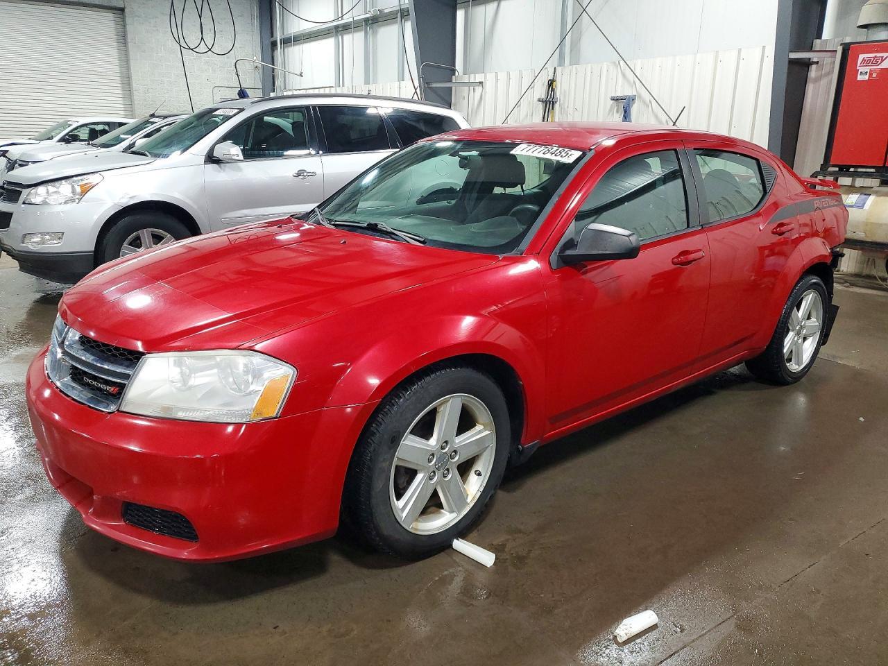 2013 DODGE Avenger