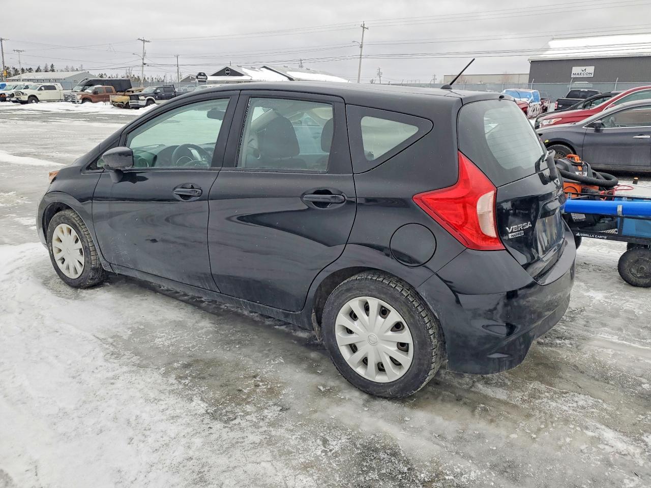 2017 NISSAN Versa Note