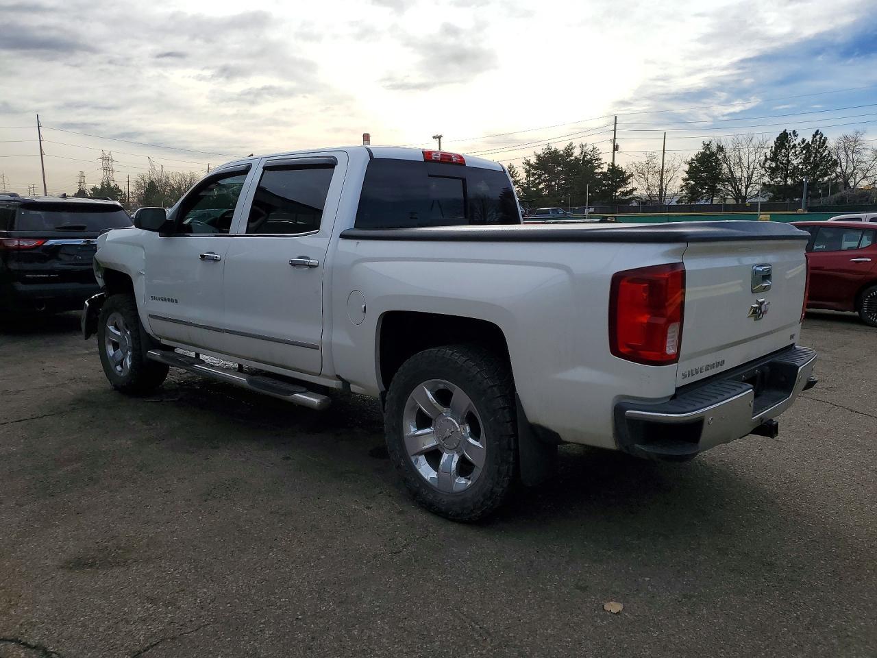 2017 CHEVROLET Silverado