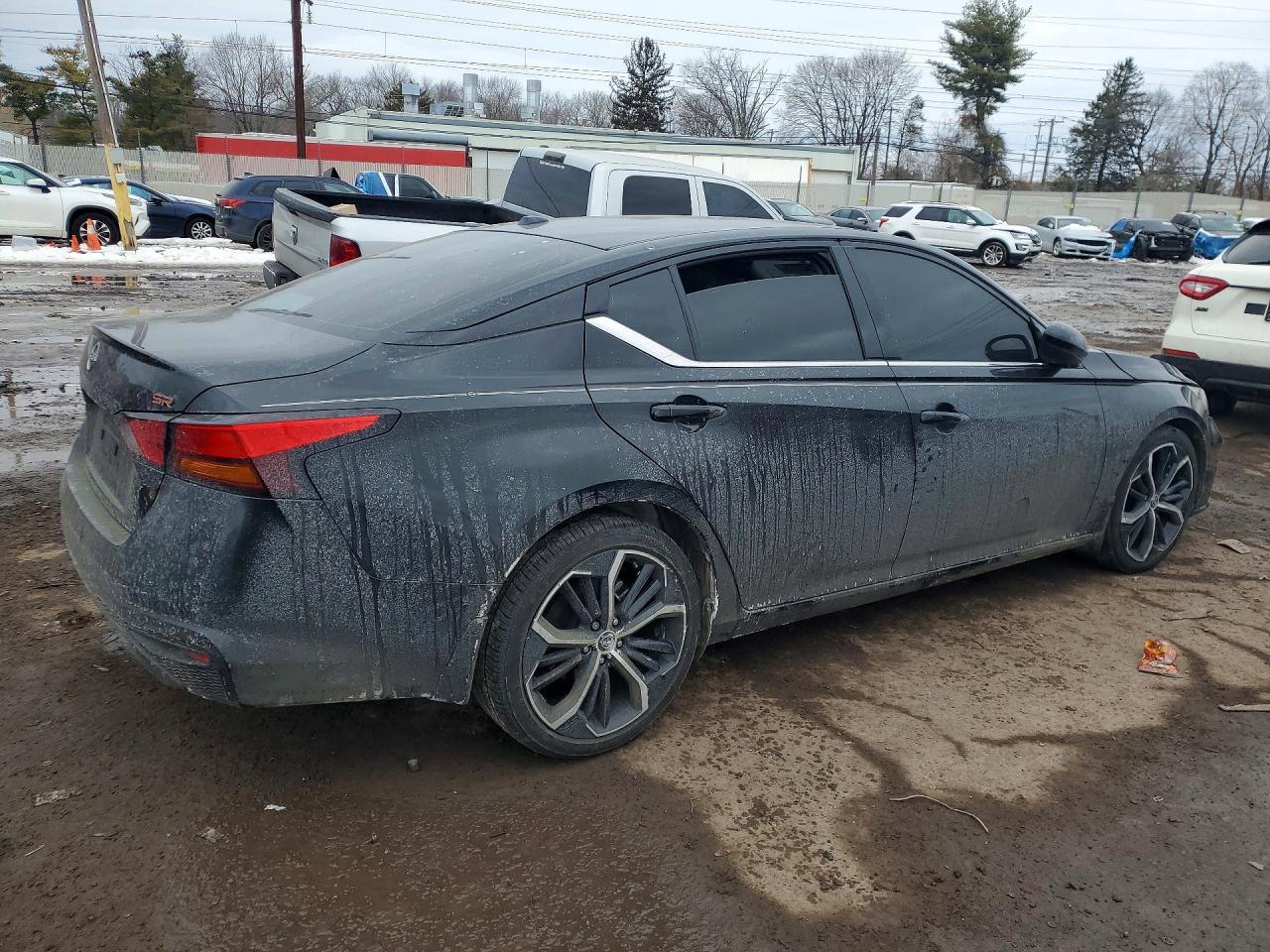2025 NISSAN