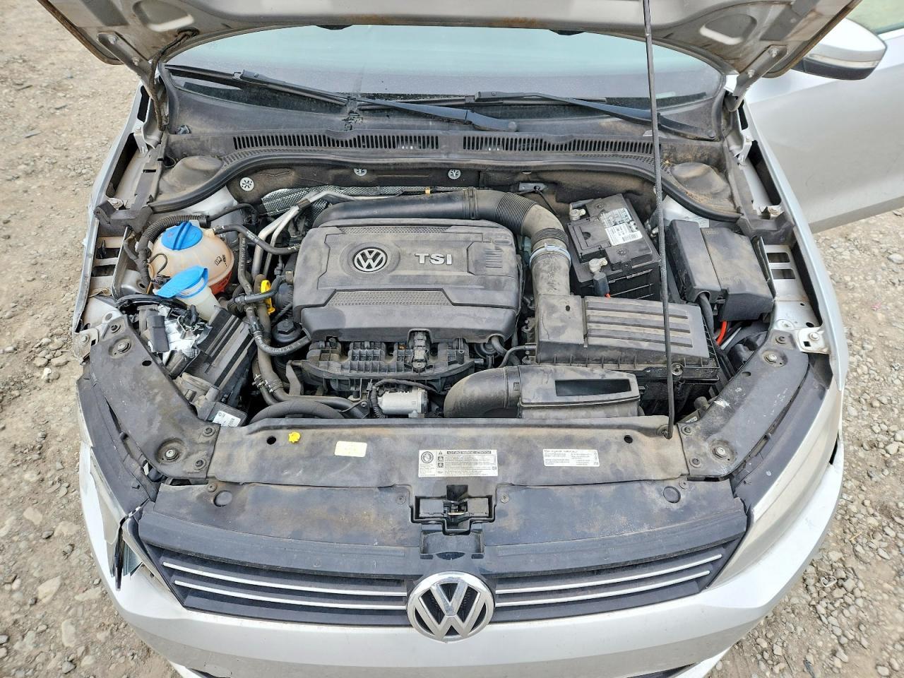 2014 VOLKSWAGEN JETTA
