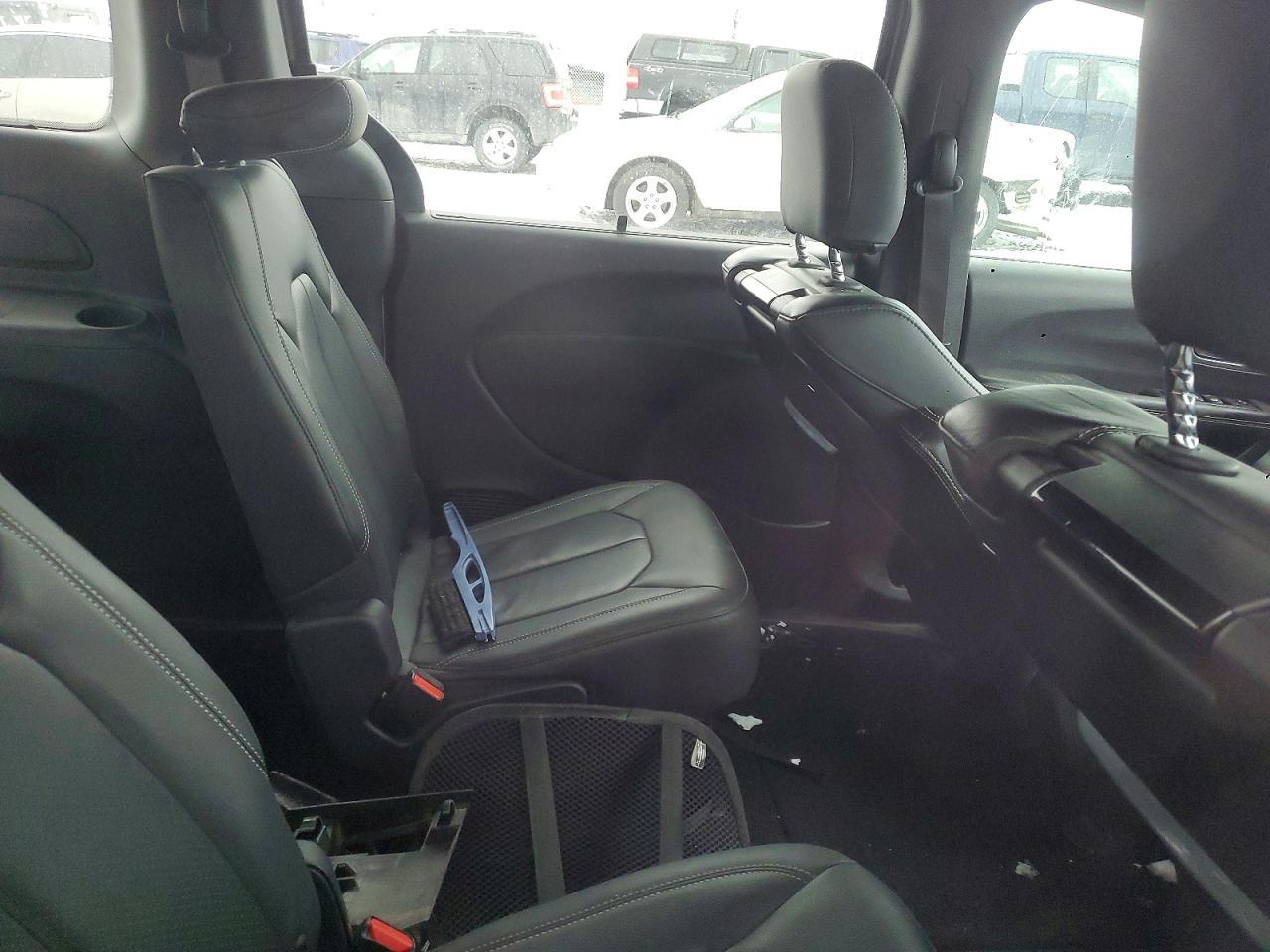 2020 CHRYSLER Pacifica