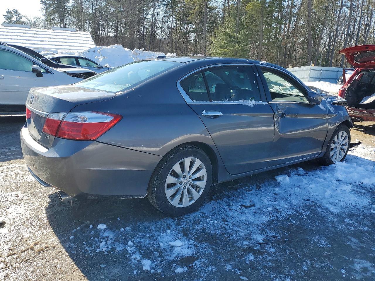 2015 HONDA ACCORD