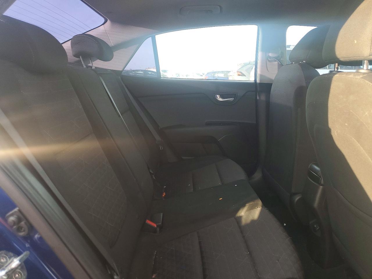 2018 KIA RIO