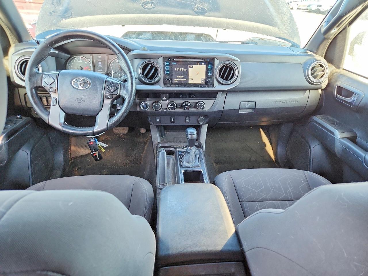 2016 TOYOTA TACOMA
