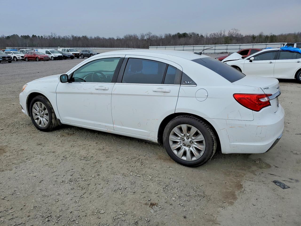 2013 CHRYSLER 200