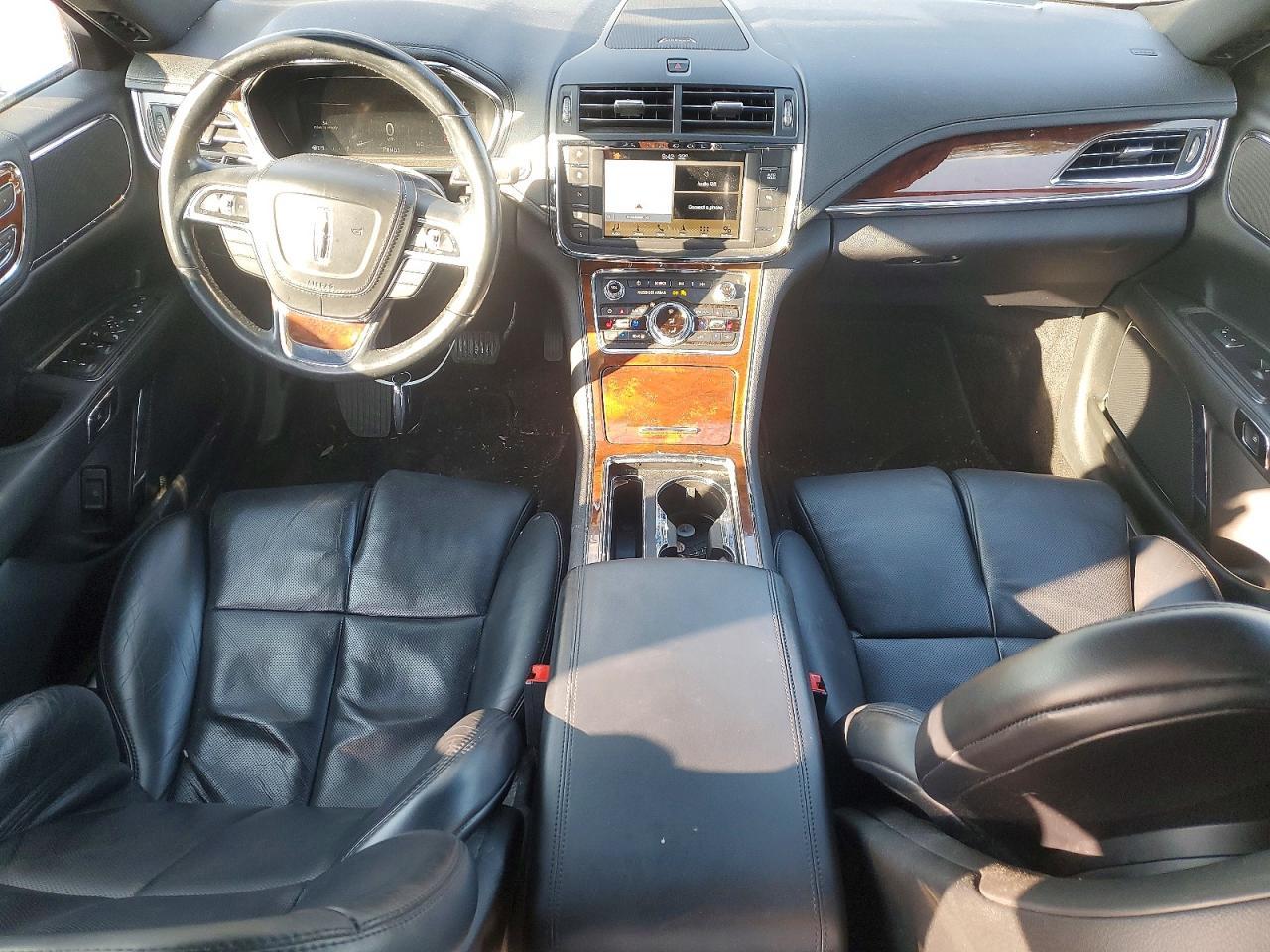 2017 LINCOLN Continental