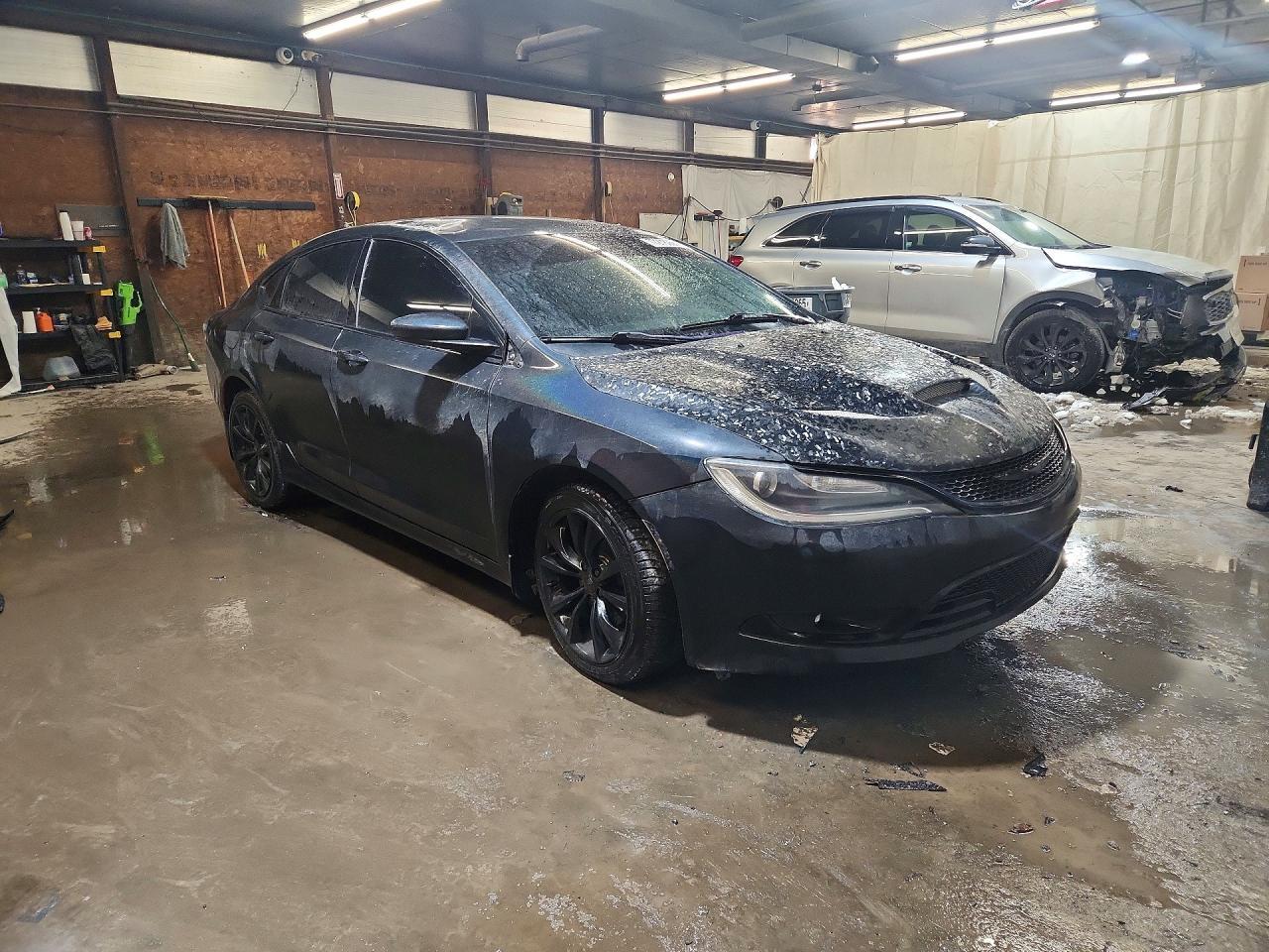 2015 CHRYSLER 200