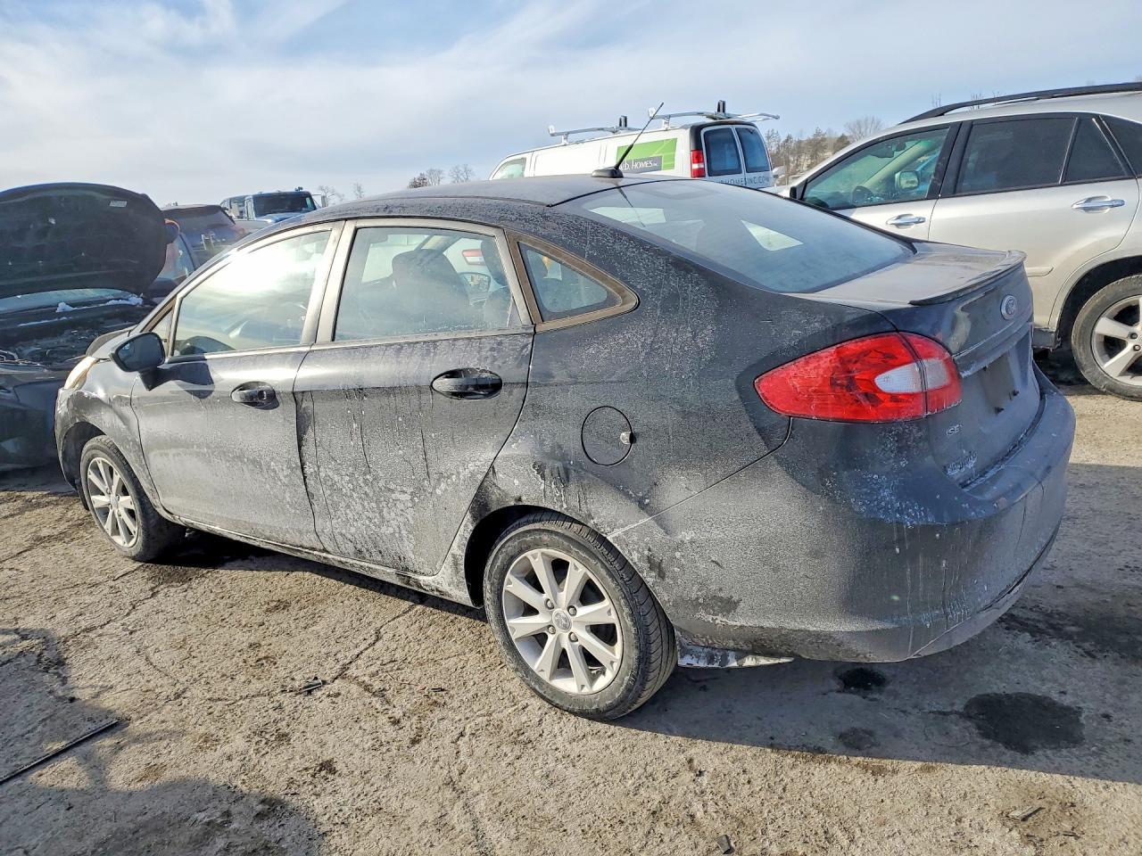 2011 FORD Fiesta
