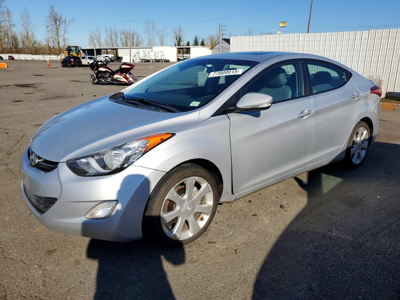 2011 HYUNDAI ELANTRA