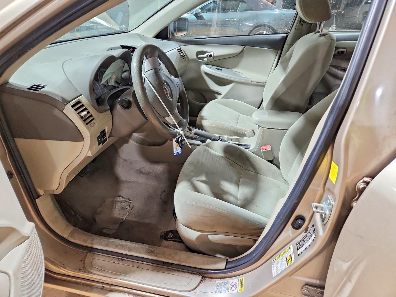 2010 TOYOTA COROLLA