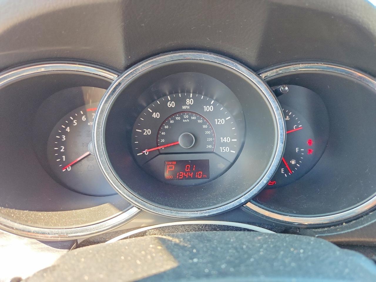 2011 KIA SORENTO