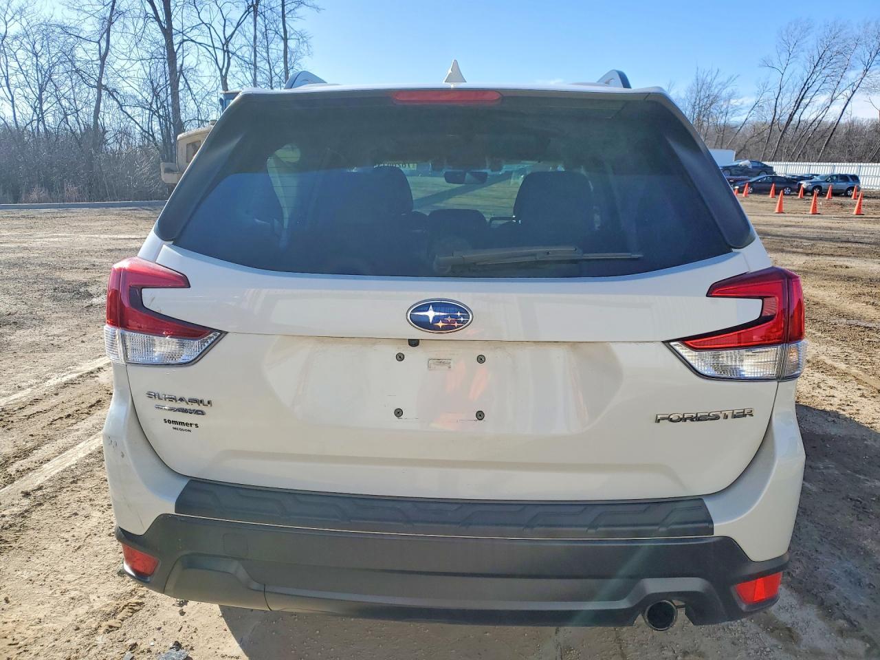 2020 SUBARU FORESTER