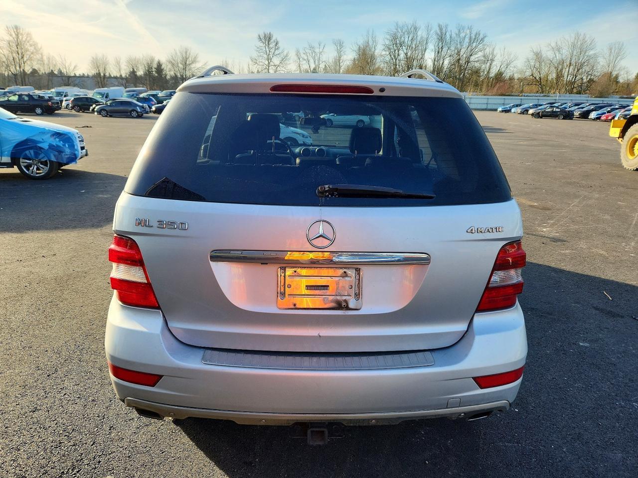 2011 MERCEDES-BENZ ML-Class