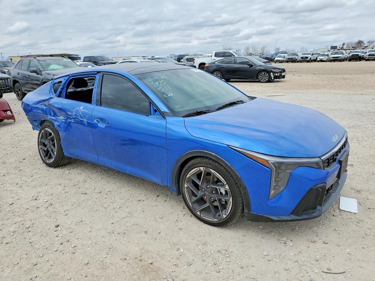 2025 KIA K4