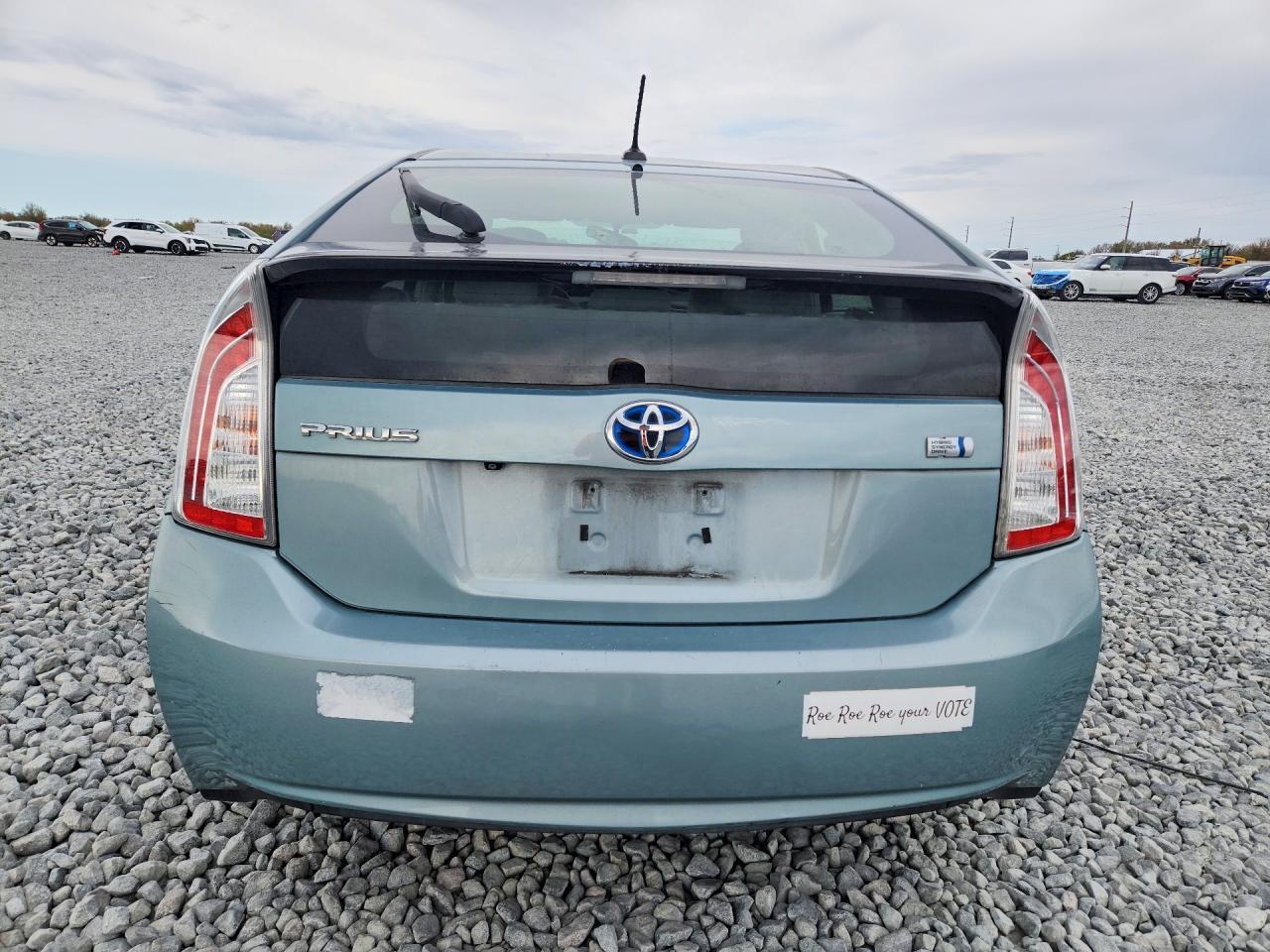 2013 TOYOTA PRIUS