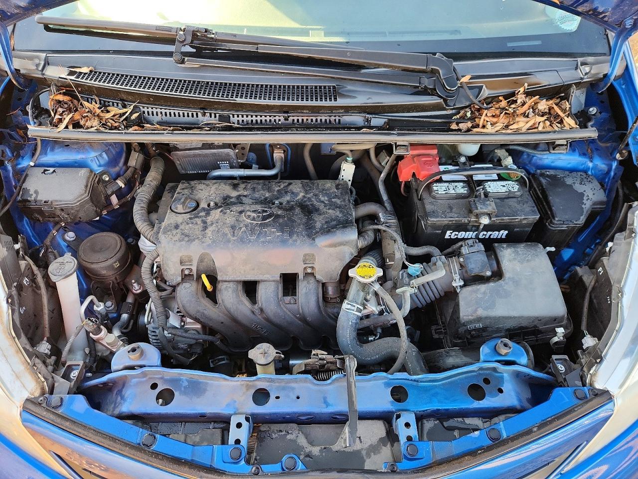 2012 TOYOTA YARIS